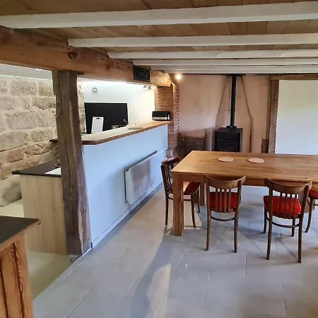 Chalet En Foret Avec Vue, Randos, Faune, Wifi, Annexe Et Jardin, Ideal Pour Sejour Insolite - Fr-1-584-199 Vakantiehuis Val-et-Chatillon